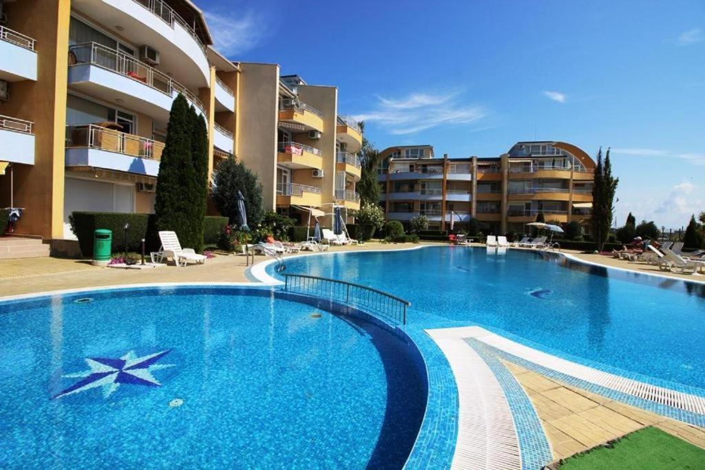 Allia Apartments Ravda Exterior photo