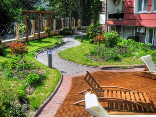 Allia Apartments Ravda Exterior photo